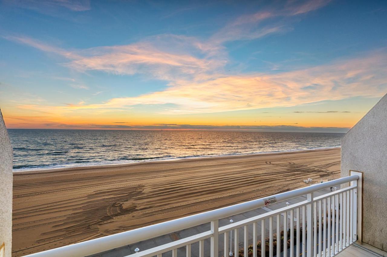 Ocean Sands Resort, Oceanfront, Virginia Beach By Vacatia Exterior photo